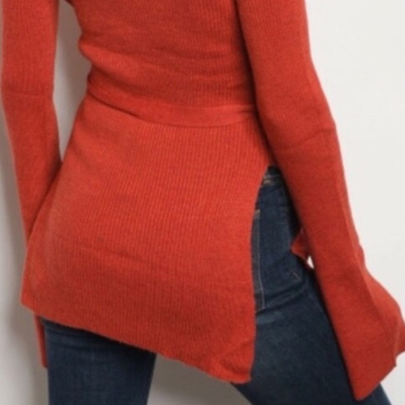 REDDISH ORANGE OFF THE SHOULDERS SWEATER TIE TOP - Picture 4 of 10